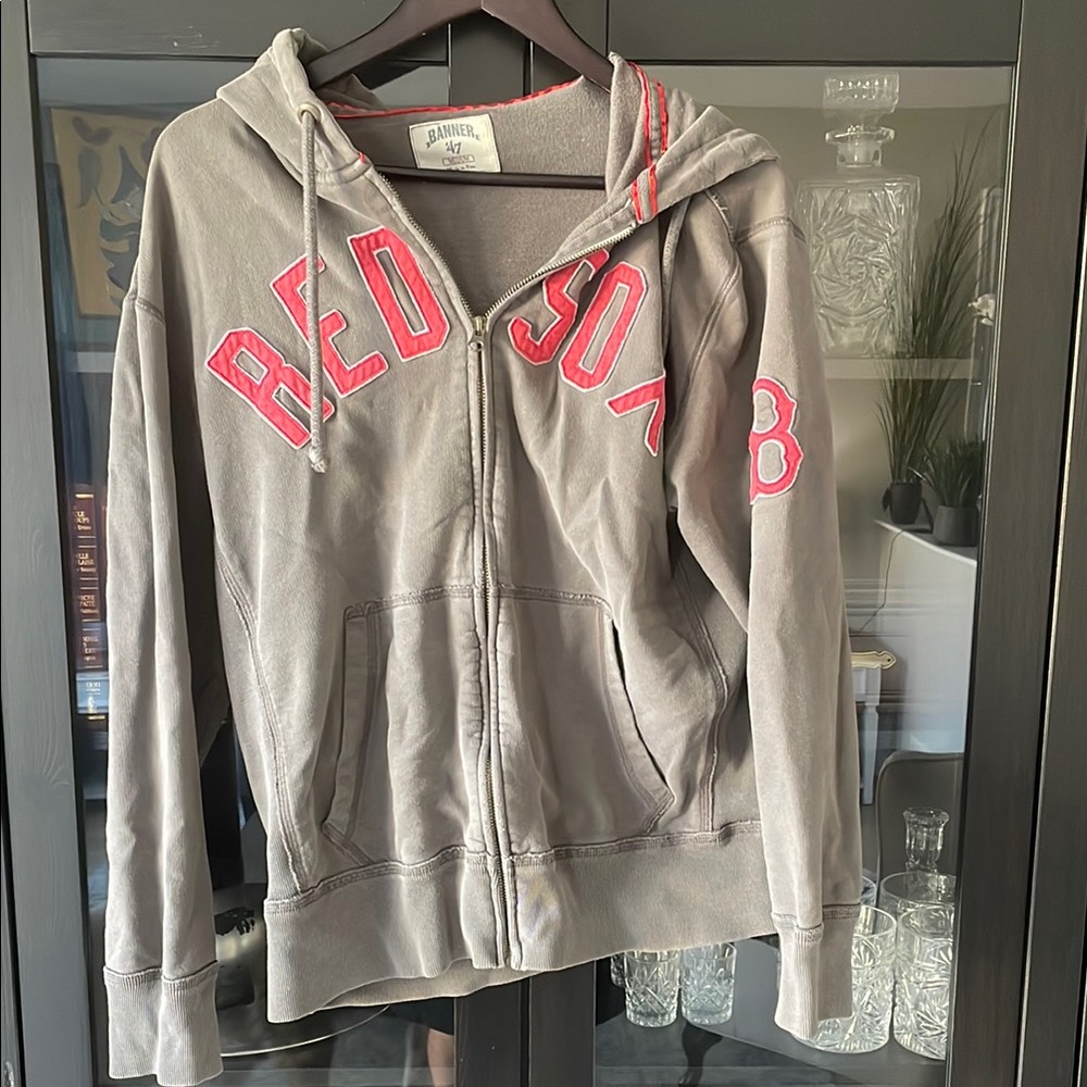 ♻️Red Sox Gray Zip-Up Sweater